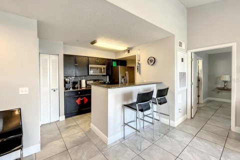Condominio en alquiler en Kissimmee, Florida, 2 dormitorios, 95.32 m2 № 1902781 - foto 8