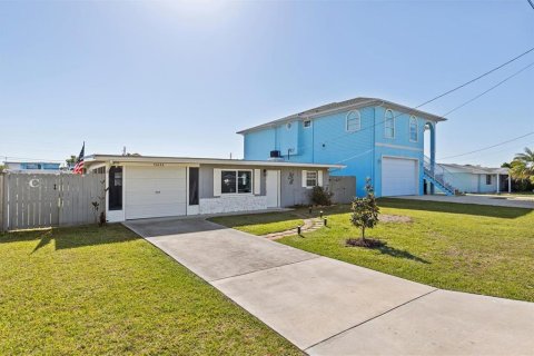 Casa en venta en Hudson, Florida, 2 dormitorios, 95.5 m2 № 1651164 - foto 5