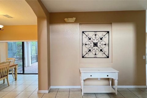 House in Clermont, Florida 6 bedrooms, 272.02 sq.m. № 1913133 - photo 8