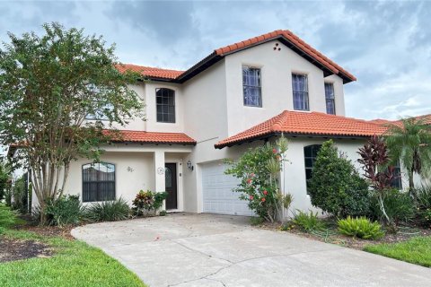 Casa en venta en Clermont, Florida, 6 dormitorios, 272.02 m2 № 1913133 - foto 2