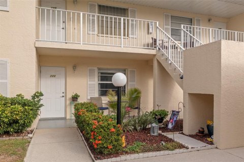 Condo in Punta Gorda, Florida, 3 bedrooms  № 1562658 - photo 3