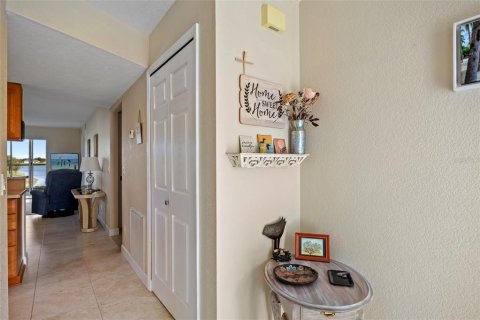 Condo in Punta Gorda, Florida, 3 bedrooms  № 1562658 - photo 5