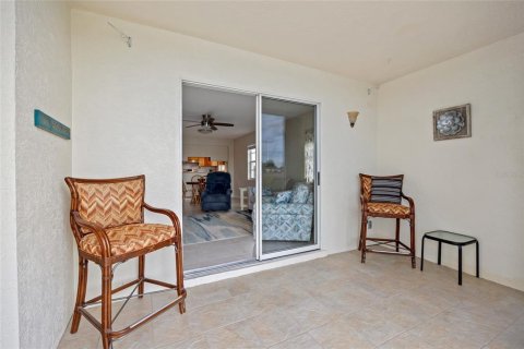 Condo in Punta Gorda, Florida, 3 bedrooms  № 1562658 - photo 13