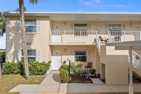 Condo in Punta Gorda, Florida, 3 bedrooms  № 1562658 - photo 1