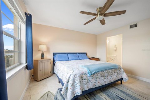 Condo in Punta Gorda, Florida, 3 bedrooms  № 1562658 - photo 16