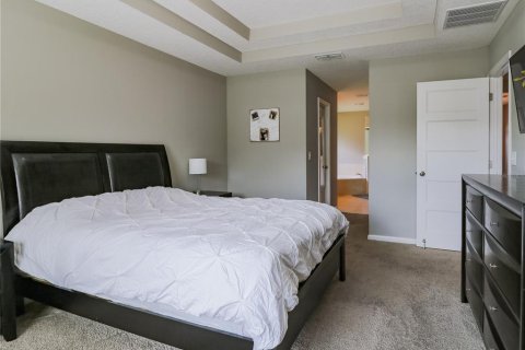 Villa ou maison à louer à Gainesville, Floride: 4 chambres, 182.65 m2 № 2149340 - photo 8
