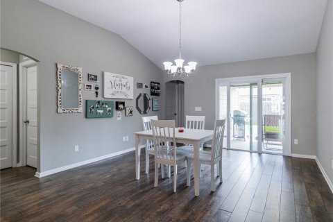 Villa ou maison à louer à Gainesville, Floride: 4 chambres, 182.65 m2 № 2149340 - photo 7