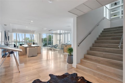 Copropriété à louer à Miami Beach, Floride: 3 chambres, 314.47 m2 № 2257141 - photo 8