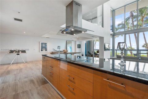 Copropriété à louer à Miami Beach, Floride: 3 chambres, 314.47 m2 № 2257141 - photo 6