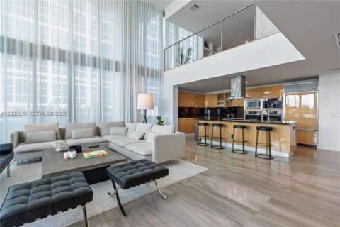 Copropriété à louer à Miami Beach, Floride: 3 chambres, 314.47 m2 № 2257141 - photo 3