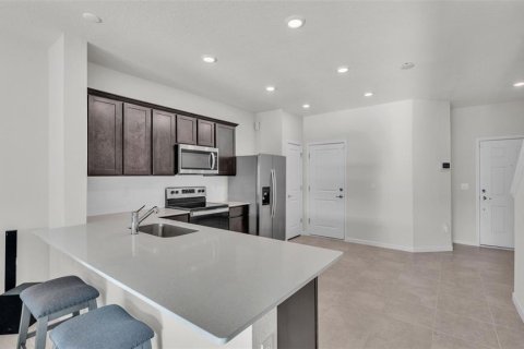 Adosado en venta en Davenport, Florida, 3 dormitorios, 166.85 m2 № 1612792 - foto 10