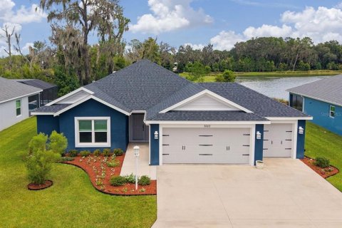 Casa en The Villages, Florida 3 dormitorios, 142.6 m2 № 2376706