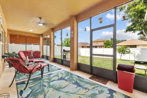 House in Lake Alfred, Florida 6 bedrooms, 323.49 sq.m. № 1876537 - photo 7