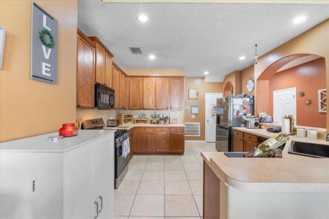 House in Lake Alfred, Florida 6 bedrooms, 323.49 sq.m. № 1876537 - photo 29