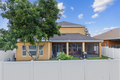 House in Lake Alfred, Florida 6 bedrooms, 323.49 sq.m. № 1876537 - photo 12