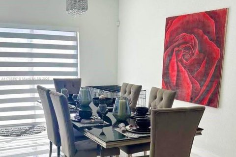 Купить таунхаус в Хомстед, Флорида 3 спальни, 169.73м2, № 1958139 - фото 23