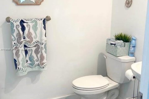 Купить таунхаус в Хомстед, Флорида 3 спальни, 169.73м2, № 1958139 - фото 17