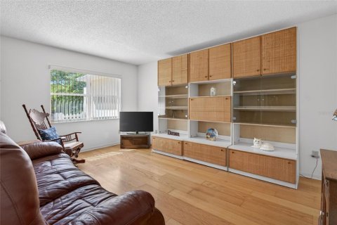 Villa ou maison à vendre à Ocala, Floride: 2 chambres, 141.3 m2 № 2149910 - photo 13