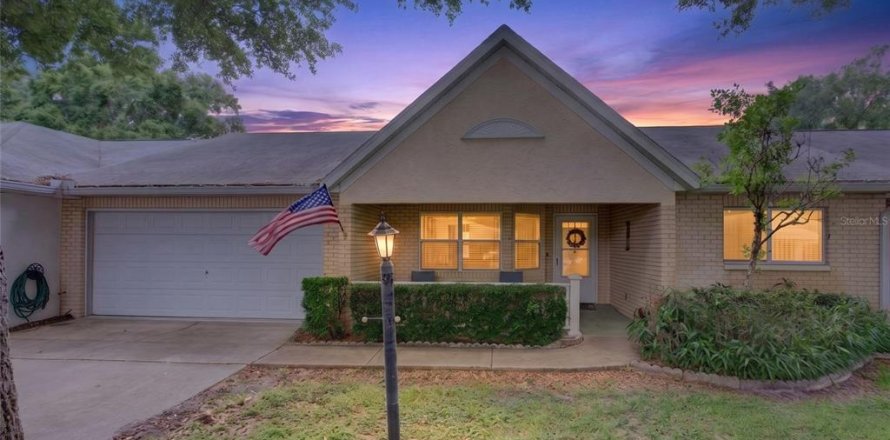 Villa ou maison à Ocala, Floride 2 chambres, 141.3 m2 № 2149910