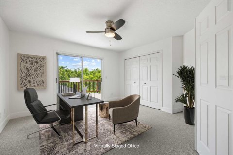 House in Saint Petersburg, Florida 5 bedrooms, 295.62 sq.m. № 1782725 - photo 22
