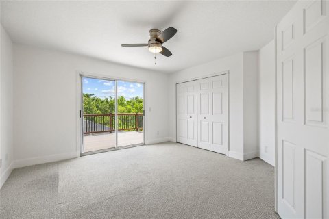 House in Saint Petersburg, Florida 5 bedrooms, 295.62 sq.m. № 1782725 - photo 23