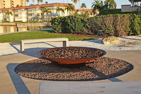 Copropriété à vendre à Saint Petersburg, Floride: 3 chambres, 315.87 m2 № 2401085 - photo 23