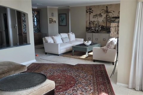 Copropriété à vendre à Saint Petersburg, Floride: 3 chambres, 315.87 m2 № 2401085 - photo 11