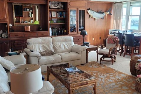Copropriété à vendre à Saint Petersburg, Floride: 3 chambres, 315.87 m2 № 2401085 - photo 5