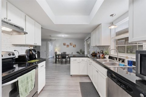 Casa en venta en Kissimmee, Florida, 2 dormitorios, 107.95 m2 № 1567142 - foto 7