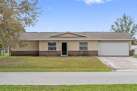 Casa en venta en Kissimmee, Florida, 2 dormitorios, 107.95 m2 № 1567142 - foto 1
