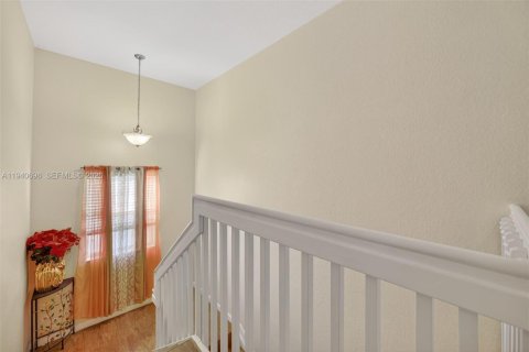 Casa en venta en Homestead, Florida, 5 dormitorios, 250.19 m2 № 1997765 - foto 14