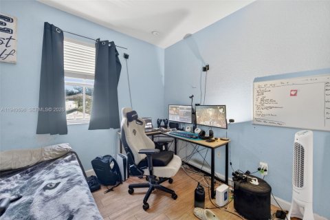 Casa en venta en Homestead, Florida, 5 dormitorios, 250.19 m2 № 1997765 - foto 28