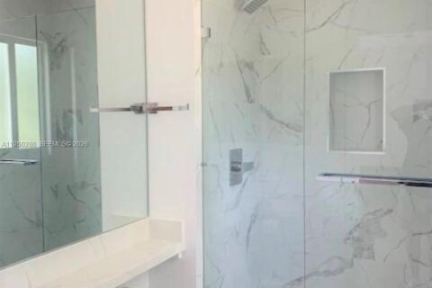 Снять в аренду виллу или дом в Бока-Ратон, Флорида 3 спальни, 120.77м2, № 2005786 - фото 9