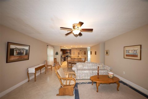 Casa en venta en Sarasota, Florida, 2 dormitorios, 135.27 m2 № 1873914 - foto 25
