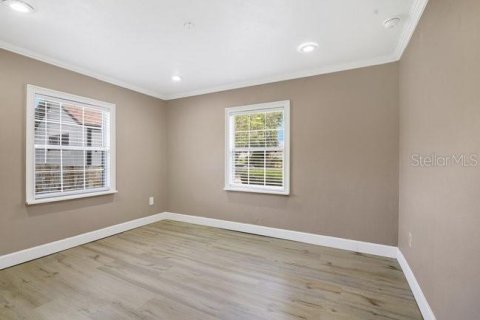 Commercial property in Tavares, Florida 226.68 sq.m. № 2227217 - photo 19