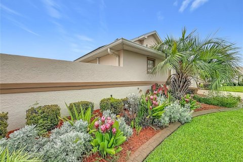 House in Summerfield, Florida 3 bedrooms, 244.98 sq.m. № 2211528 - photo 9