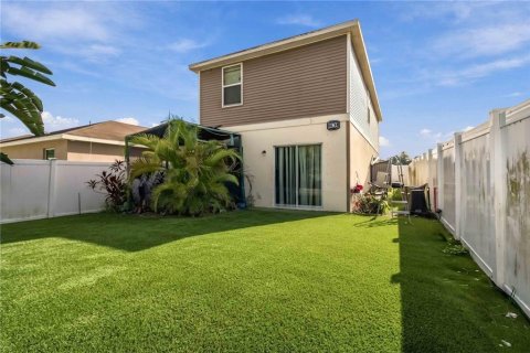 House in Bradenton, Florida 3 bedrooms, 155.15 sq.m. № 2391407 - photo 20