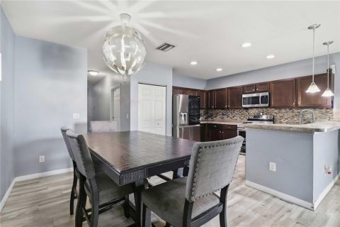 House in Bradenton, Florida 3 bedrooms, 155.15 sq.m. № 2391407 - photo 4