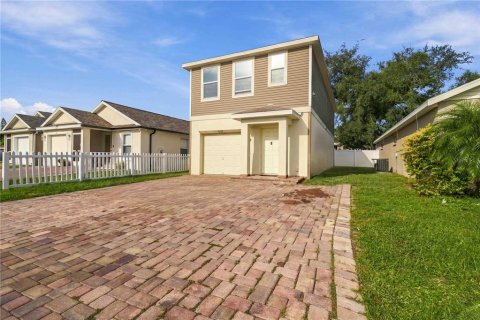 House in Bradenton, Florida 3 bedrooms, 155.15 sq.m. № 2391407 - photo 22