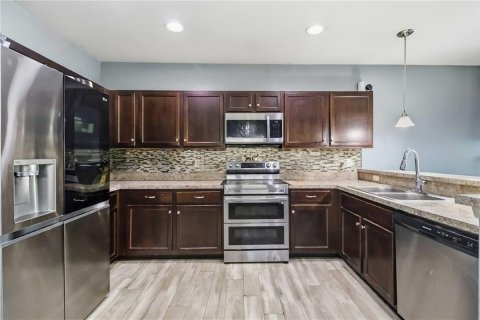 House in Bradenton, Florida 3 bedrooms, 155.15 sq.m. № 2391407 - photo 8