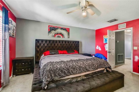 House in Bradenton, Florida 3 bedrooms, 155.15 sq.m. № 2391407 - photo 12