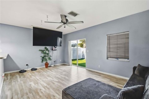 House in Bradenton, Florida 3 bedrooms, 155.15 sq.m. № 2391407 - photo 3