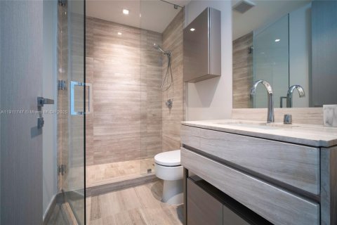 Copropriété à vendre à Sunny Isles Beach, Floride: 2 chambres, 105.72 m2 № 1968099 - photo 11
