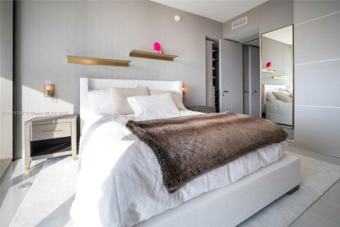 Copropriété à vendre à Sunny Isles Beach, Floride: 2 chambres, 105.72 m2 № 1968099 - photo 13