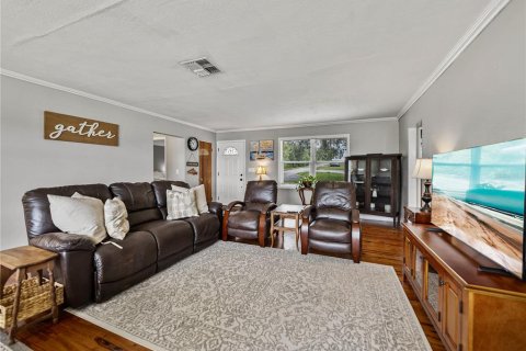 House in Lake Wales, Florida 3 bedrooms, 135.73 sq.m. № 1914124 - photo 8
