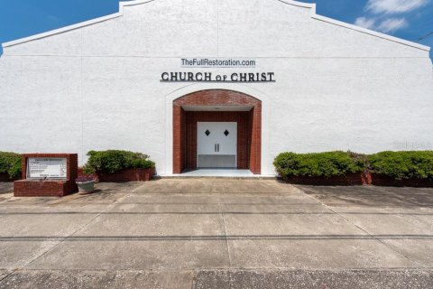 Immobilier commercial à louer à Tampa, Floride: 667.04 m2 № 2419518 - photo 5