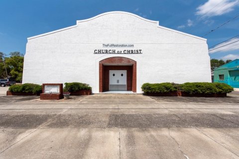 Immobilier commercial à louer à Tampa, Floride: 667.04 m2 № 2419518 - photo 4