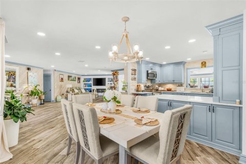 Villa ou maison à vendre à Sarasota, Floride: 6 chambres, 397.16 m2 № 2401000 - photo 12