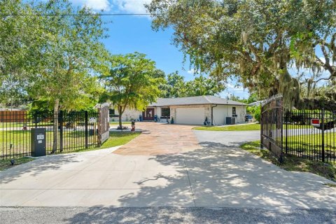 Villa ou maison à vendre à Sarasota, Floride: 6 chambres, 397.16 m2 № 2401000 - photo 2