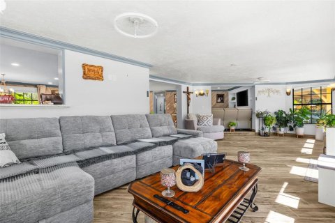 Villa ou maison à vendre à Sarasota, Floride: 6 chambres, 397.16 m2 № 2401000 - photo 24